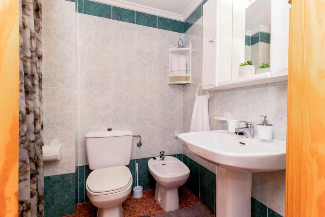Apartamentos Villa Madrid Torrevieja Esterno foto